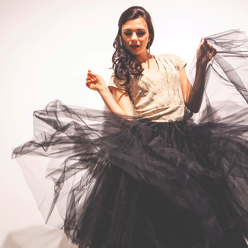 Najmodniejsze spódnice na jesień i zimę 2021/2022 – te fasony są teraz na topie!